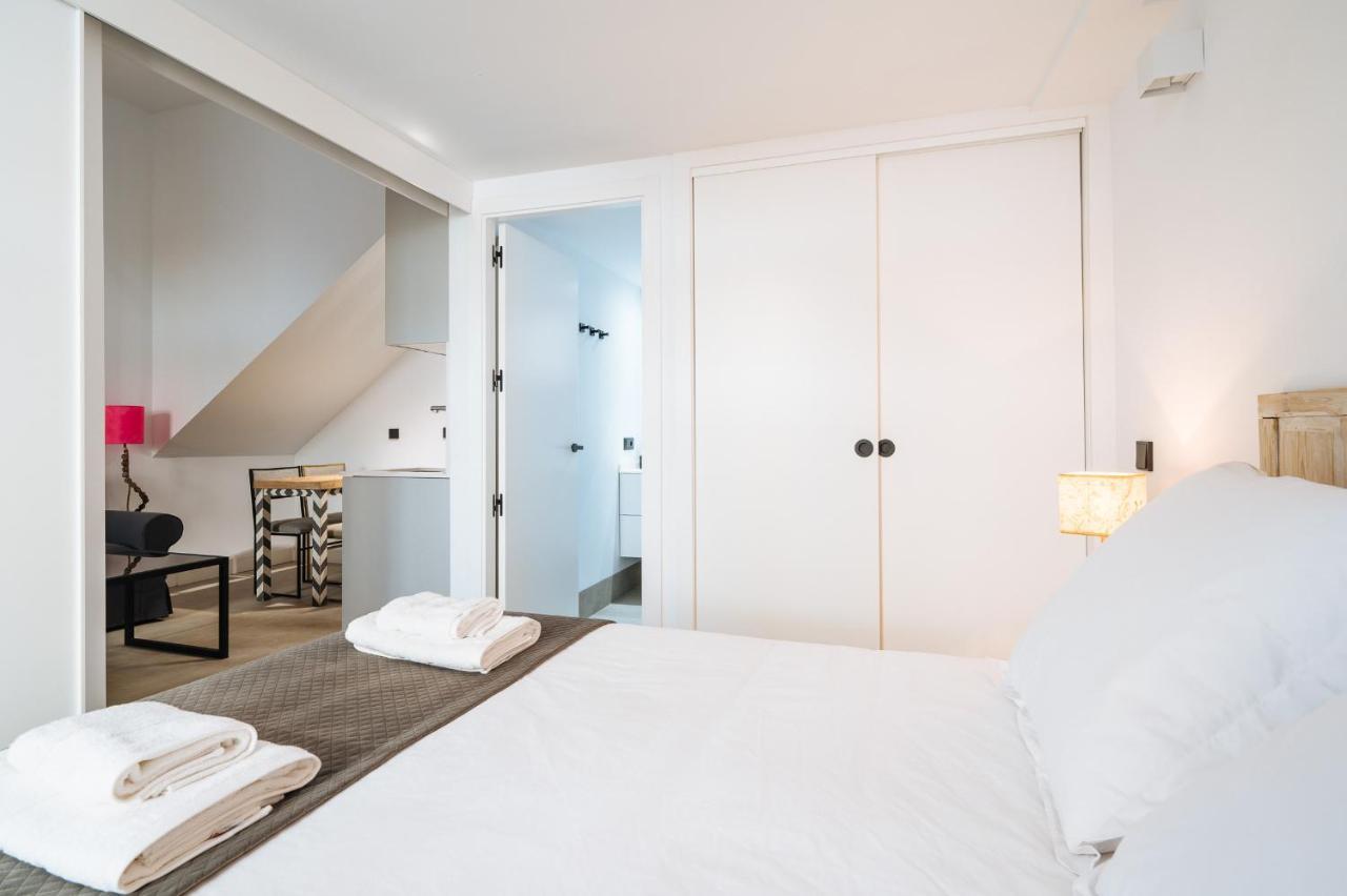 Apartamentos Montevideo 6 Sevilla Dış mekan fotoğraf