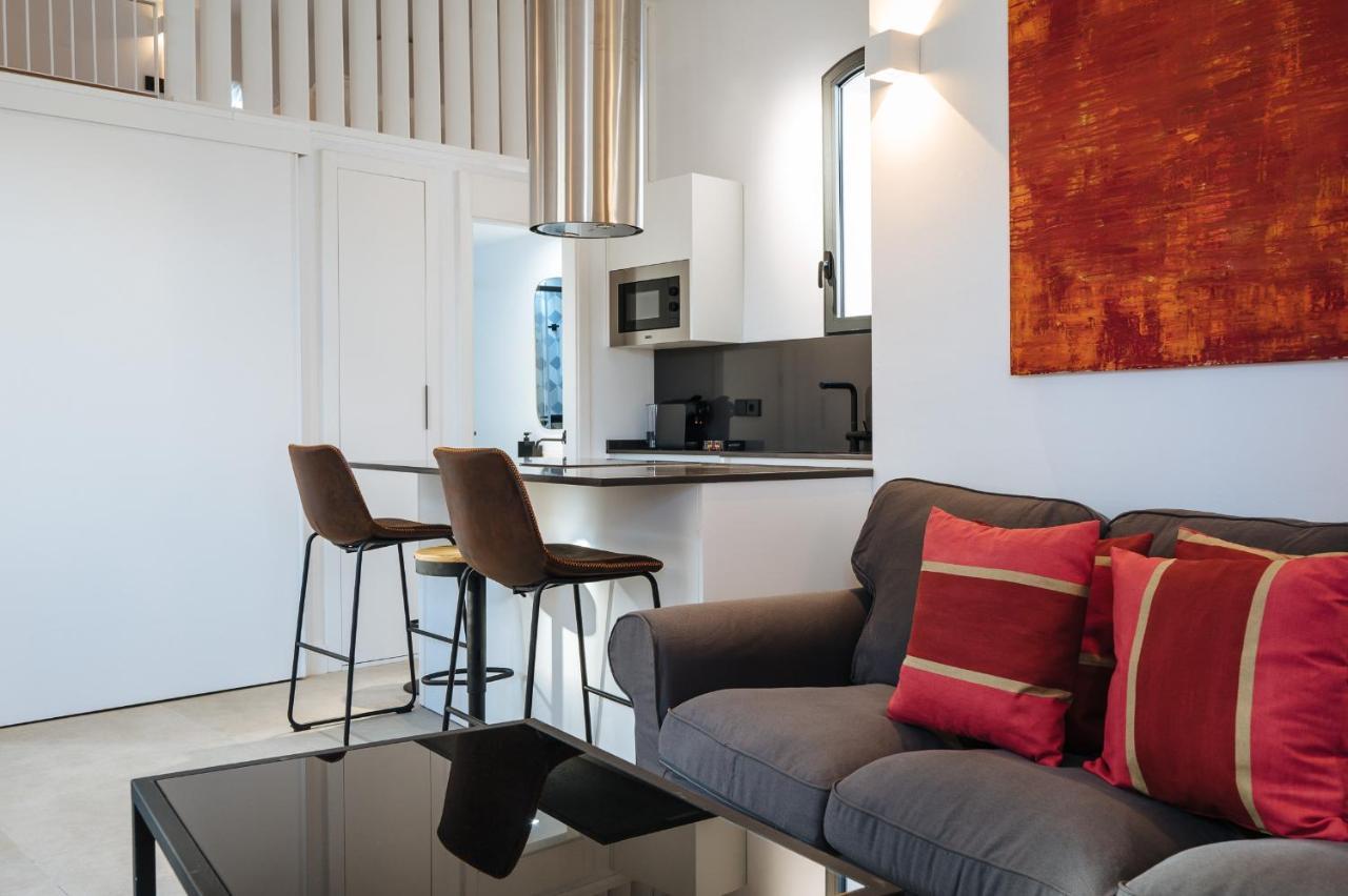 Apartamentos Montevideo 6 Sevilla Dış mekan fotoğraf