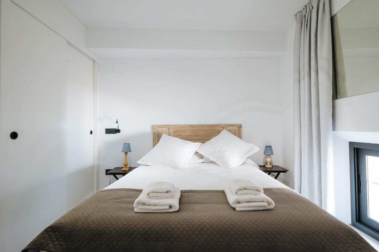 Apartamentos Montevideo 6 Sevilla Dış mekan fotoğraf