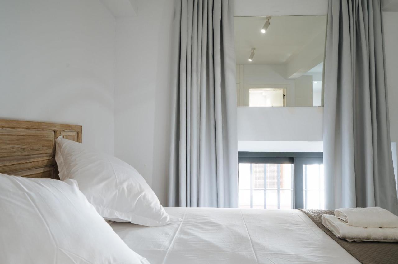 Apartamentos Montevideo 6 Sevilla Dış mekan fotoğraf