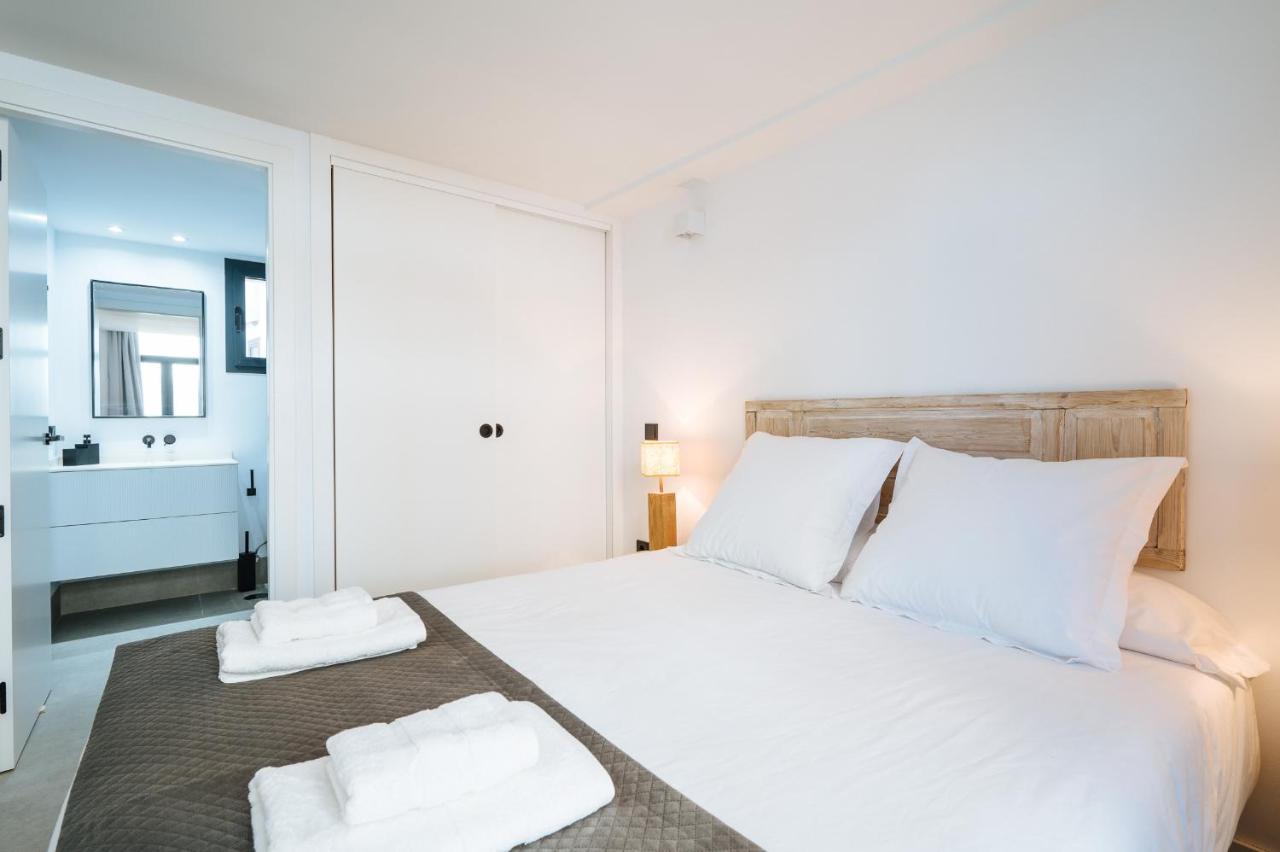 Apartamentos Montevideo 6 Sevilla Dış mekan fotoğraf