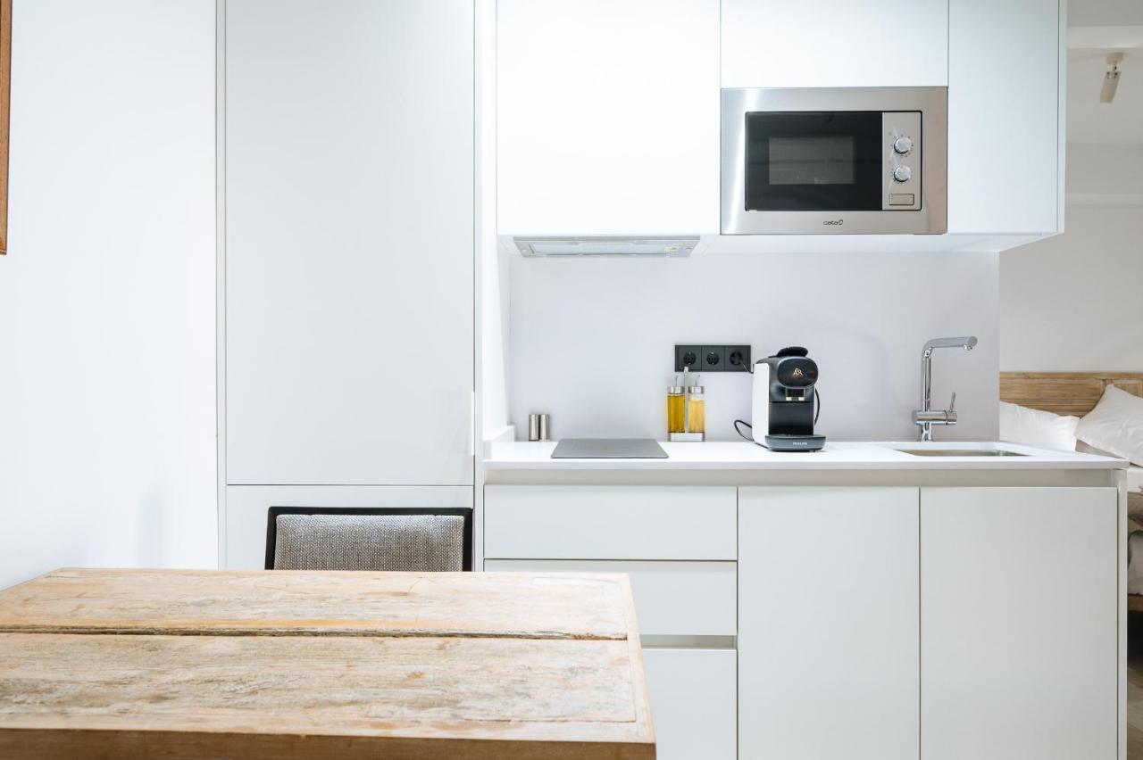 Apartamentos Montevideo 6 Sevilla Dış mekan fotoğraf